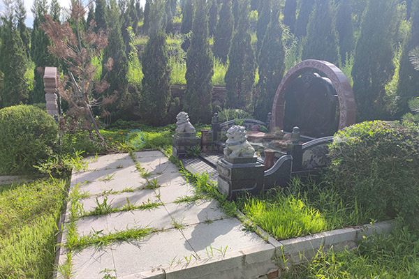 济南墓地使用流程:从安葬到维护的规范指南 济南墓地使用流程:从安葬到维护的规范指南